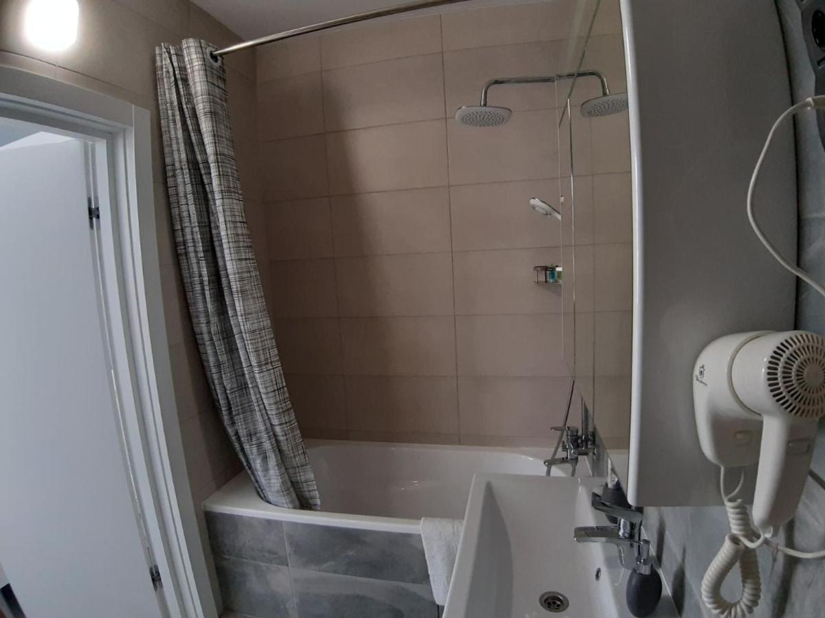 Apartamento Яркая История Kiev Exterior foto